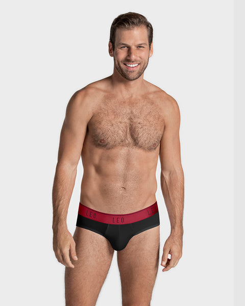 ultra-light-perfect-fit-brief-for-men#color_079-black-with-red-elastic