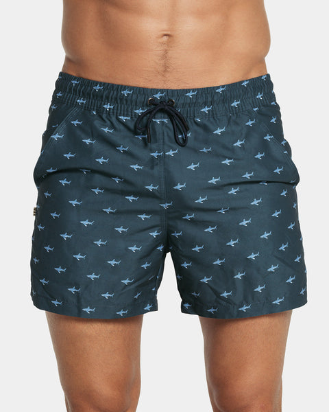 5" Eco-friendly men's swim trunk with soft inner mesh lining#color_552-shark-print